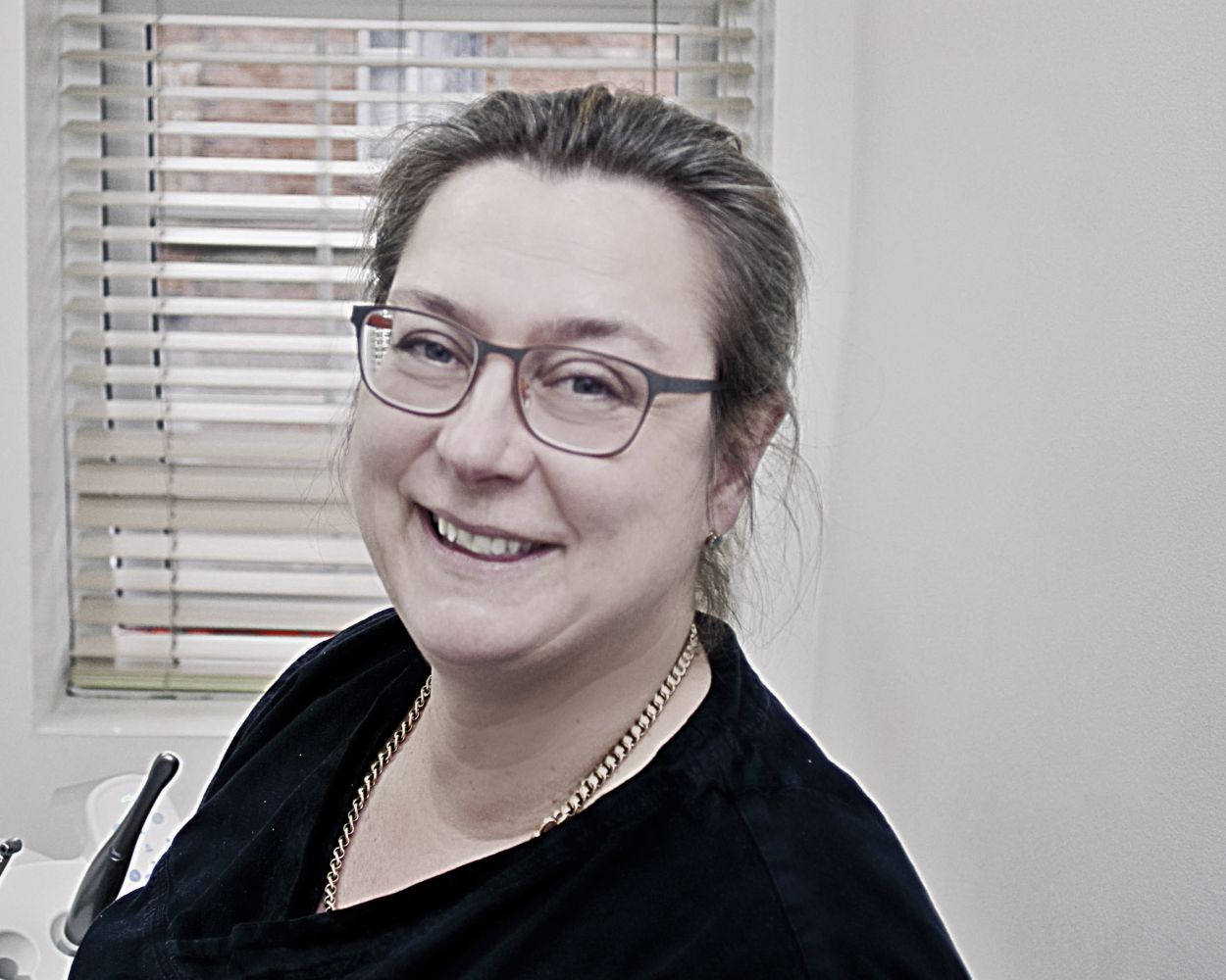 Dr Jill Adam